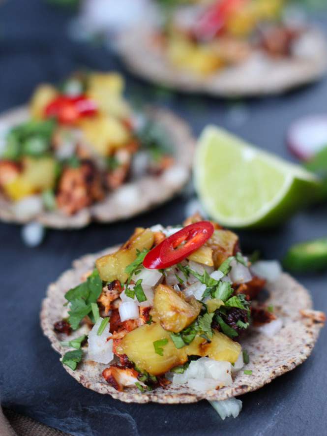 Tacos de pescado al pastor
